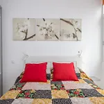 Apartment Comfy Renovated Next To The Las Palmas de Gran Canaria