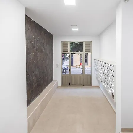 Comfy Renovated Next To The